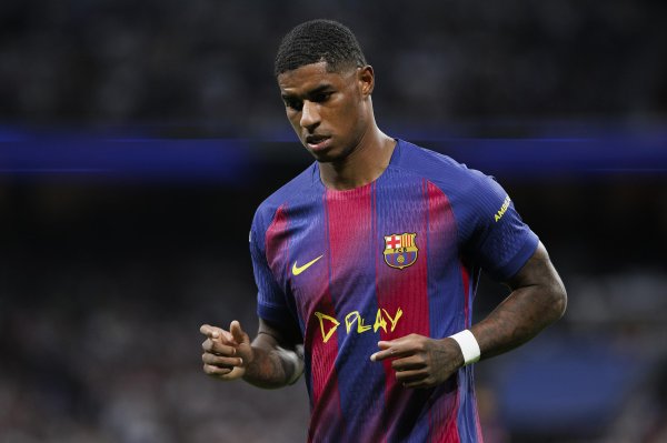 鼎坤策略 加泰媒体：拉什福德认为亚马尔言论不合适，部分队友私下批评后者